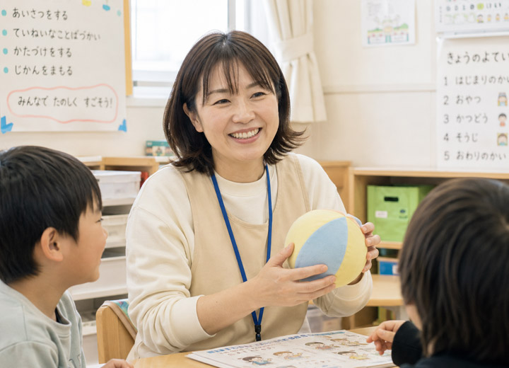指導員スタッフの声 子育て経験を活かして入社 社会福祉法人 立葵会 岐阜県瑞穂市「タチアオイの教室」